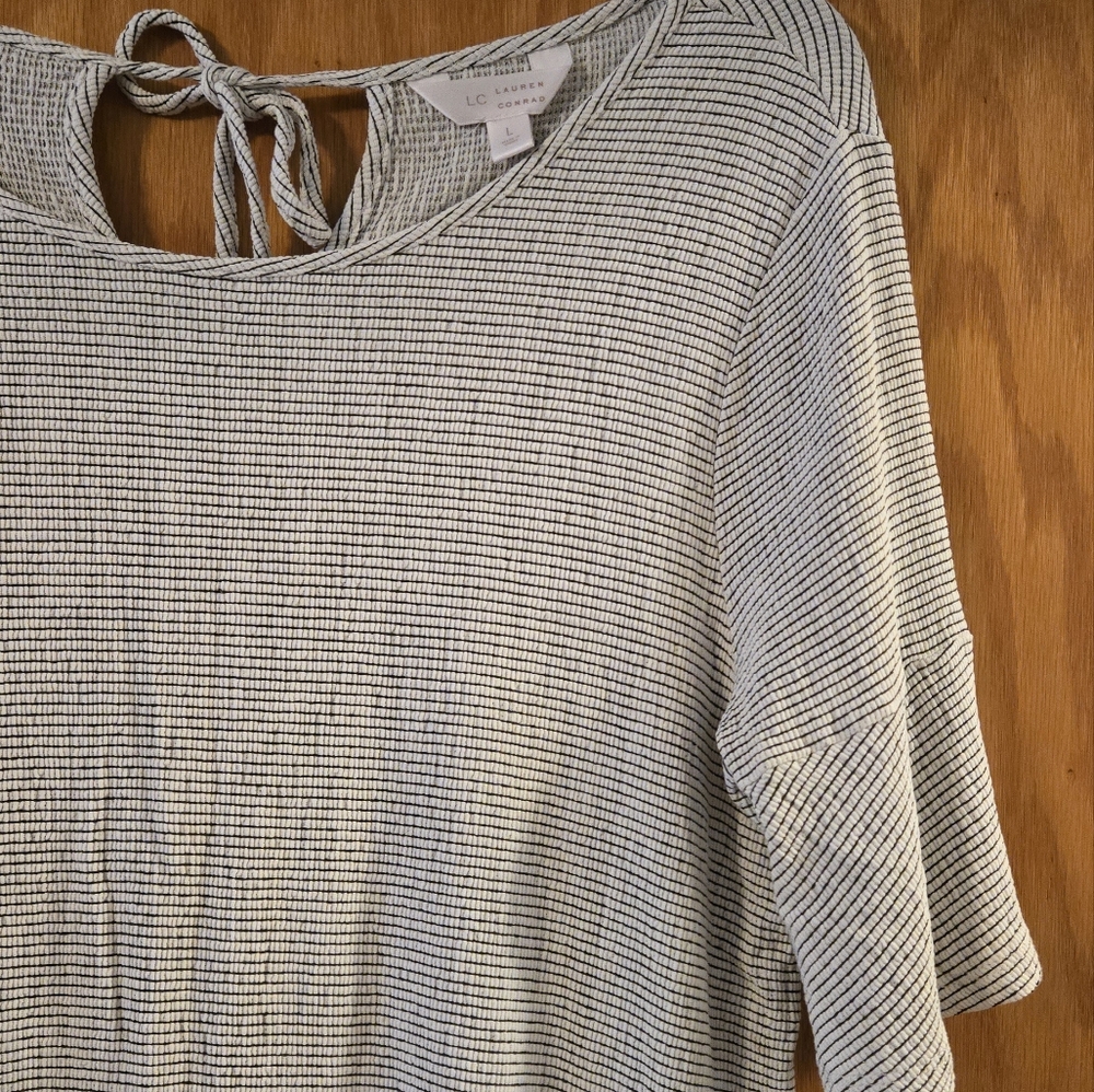 LC Lauren Conrad Black and White Grid Blouse